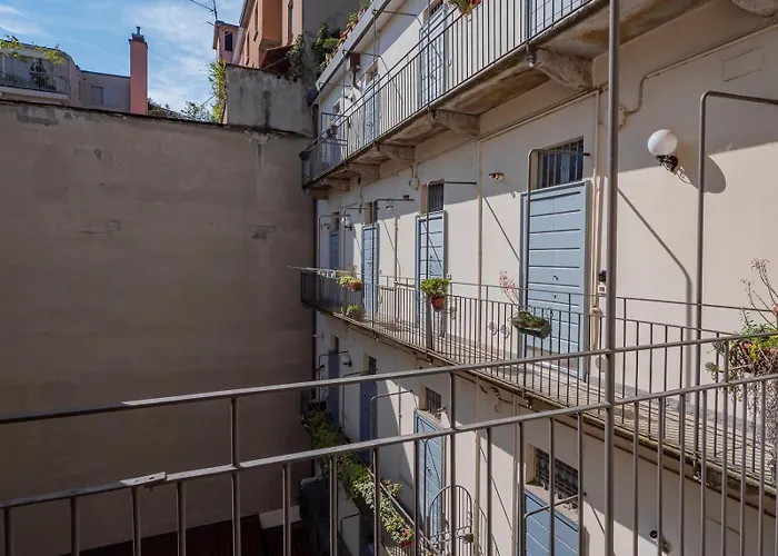 Xenia s - Renovated Two-Room In Sant'Ambrogio
